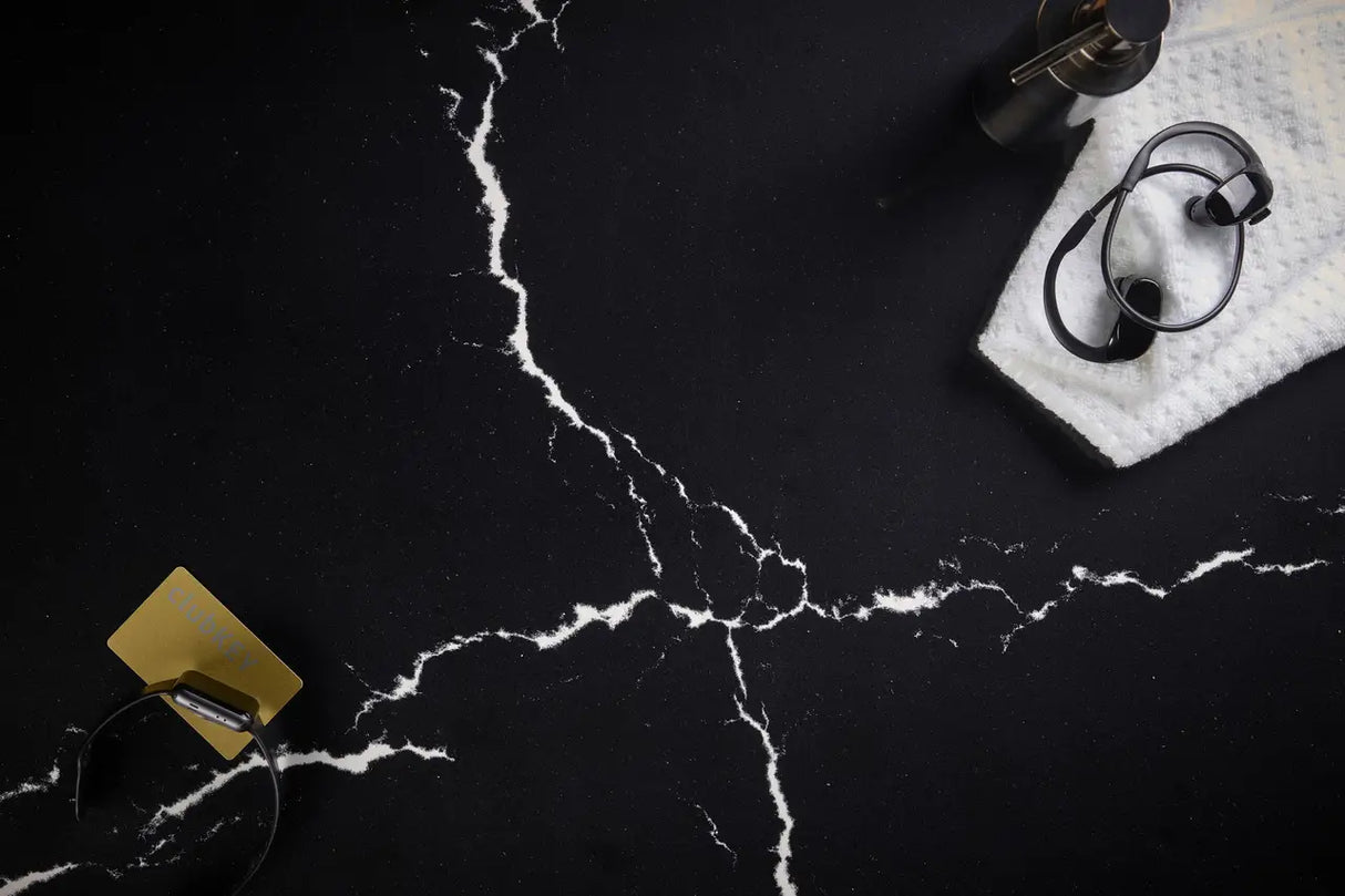 Blackbrook™ Quartz Sample