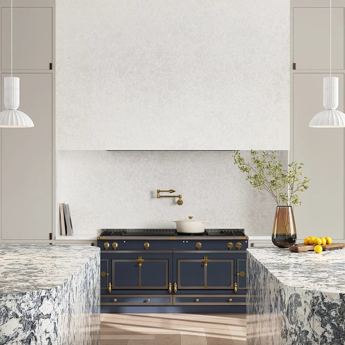 Foggy City™ Quartz Sample